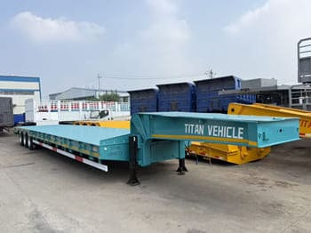 TITAN Drop Deck Semi Trailer for Sale in Kuwait - סמיטריילר עם מטען נמוך: תמונה 1 TITAN Drop Deck Semi Trailer for Sale in Kuwait - סמיטריילר עם מטען נמוך: תמונה 1