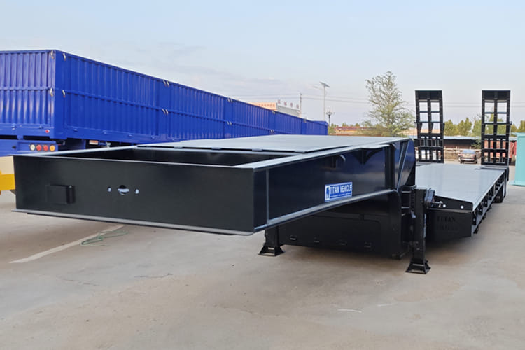 TITAN Low Bed Semi Trailer for Sale in Zambia - סמיטריילר עם מטען נמוך: תמונה 4 TITAN Low Bed Semi Trailer for Sale in Zambia - סמיטריילר עם מטען נמוך: תמונה 4