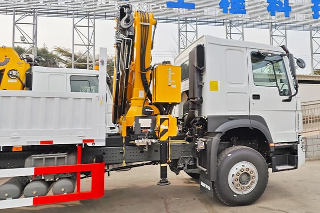 XCMG Folding Boom Truck Crane for Sale in Mexico - משאית מנוף: תמונה 3 XCMG Folding Boom Truck Crane for Sale in Mexico - משאית מנוף: תמונה 3