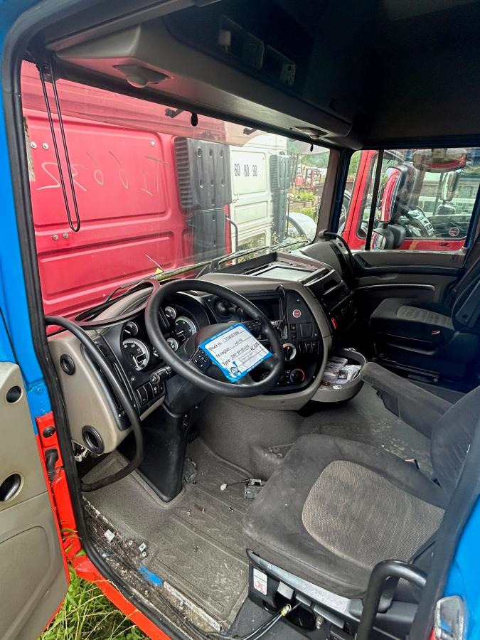 DAF DAF XF105-410 Bleue - תא עבור משאית: תמונה 3 DAF DAF XF105-410 Bleue - תא עבור משאית: תמונה 3