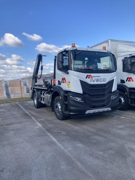 Iveco X-WAY 360 - משאית דילוג העמסה: תמונה 3 Iveco X-WAY 360 - משאית דילוג העמסה: תמונה 3