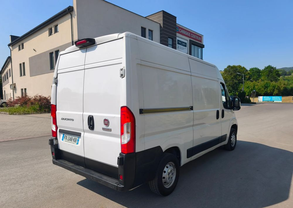 Fiat Ducato - כלי רכב מסחרי עם לוח: תמונה 4 Fiat Ducato - כלי רכב מסחרי עם לוח: תמונה 4