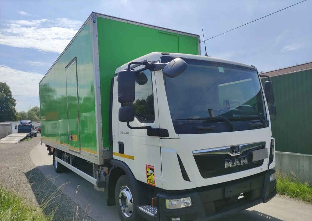 MAN TGL 12.180 podwozie do zabudowy - משאית עם שלדת תא: תמונה 4 MAN TGL 12.180 podwozie do zabudowy - משאית עם שלדת תא: תמונה 4