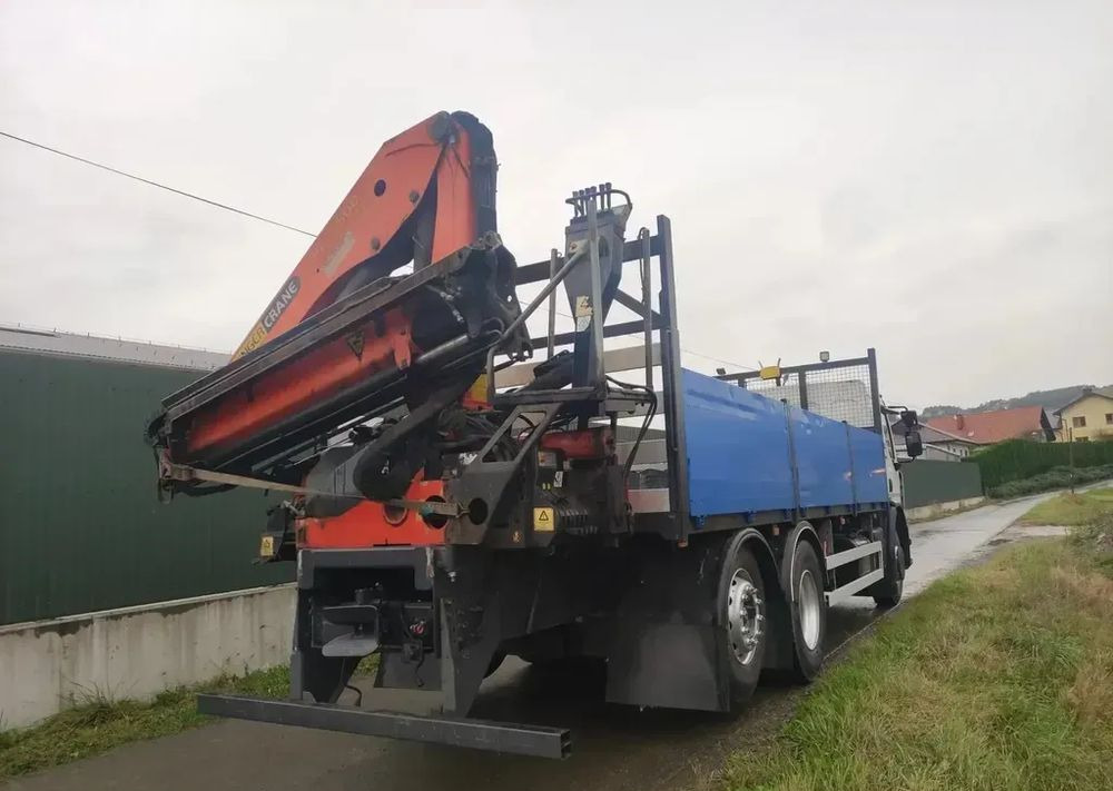 Renault D 26.320 6x2 podwozie do zabudowy - משאית עם שלדת תא: תמונה 2 Renault D 26.320 6x2 podwozie do zabudowy - משאית עם שלדת תא: תמונה 2