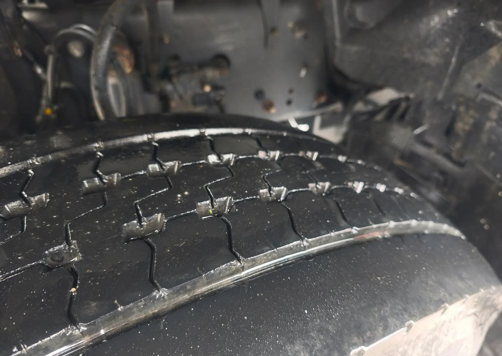 Renault Renault Premium 18.310 rama do zabudowy - משאית עם שלדת תא: תמונה 3 Renault Renault Premium 18.310 rama do zabudowy - משאית עם שלדת תא: תמונה 3