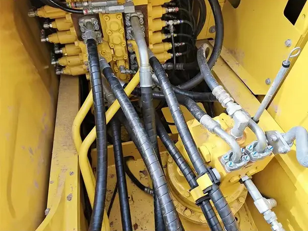 2022 Komatsu PC220 - מחפר סורק: תמונה 3 2022 Komatsu PC220 - מחפר סורק: תמונה 3