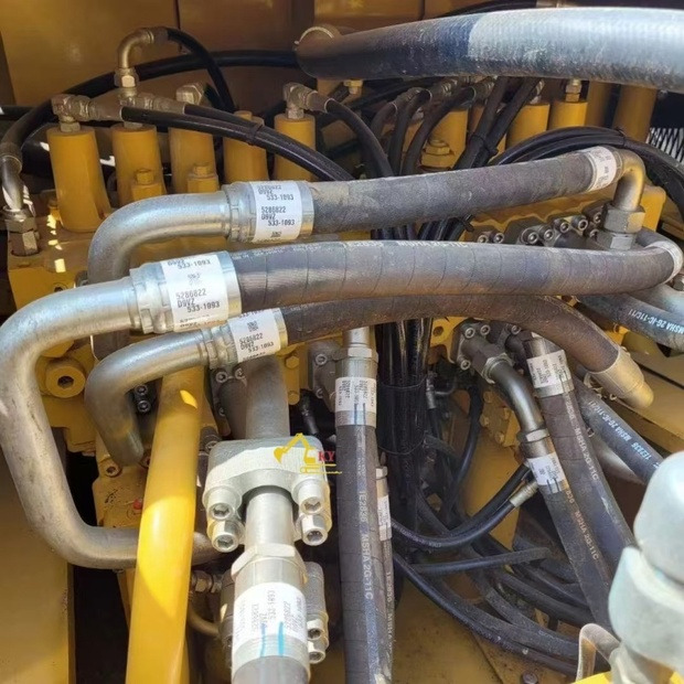 מחפר סורק 2023 Caterpillar 336D: תמונה 11