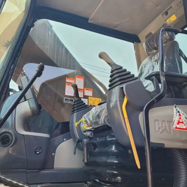 מחפר סורק 2023 Caterpillar 336D: תמונה 12