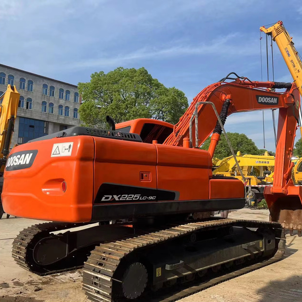 2023 Doosan DH225-9 - מחפר סורק: תמונה 1 2023 Doosan DH225-9 - מחפר סורק: תמונה 1