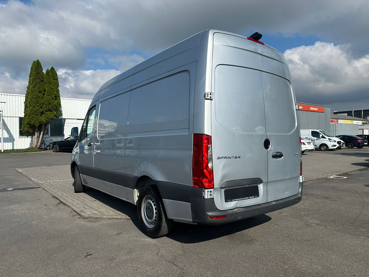 MERCEDES-BENZ Sprinter - כלי רכב מסחרי עם לוח: תמונה 3 MERCEDES-BENZ Sprinter - כלי רכב מסחרי עם לוח: תמונה 3