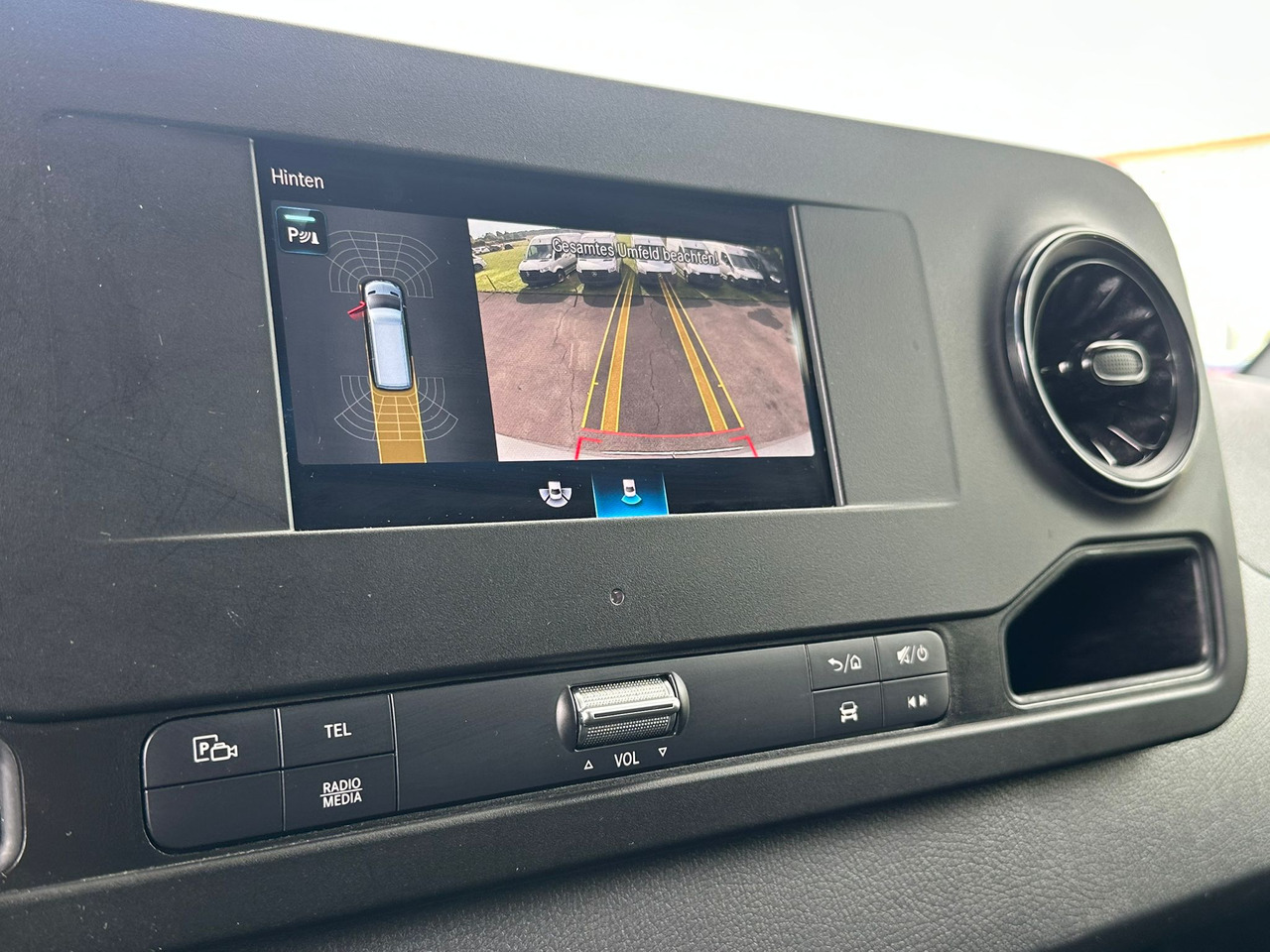 כלי רכב מסחרי עם לוח MERCEDES-BENZ Sprinter: תמונה 17