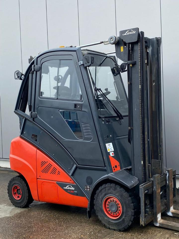 Linde Linde H 35 T - 6.012 h - Seitenschieber - - מלגזת LPG: תמונה 4 Linde Linde H 35 T - 6.012 h - Seitenschieber - - מלגזת LPG: תמונה 4