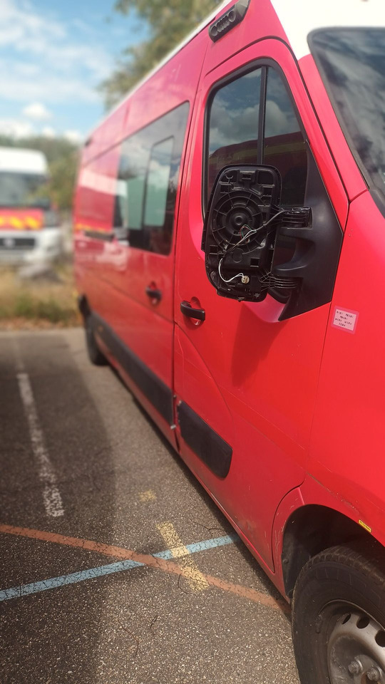 A vendre RENAULT MASTER année 2012. - אמבולנס: תמונה 4 A vendre RENAULT MASTER année 2012. - אמבולנס: תמונה 4