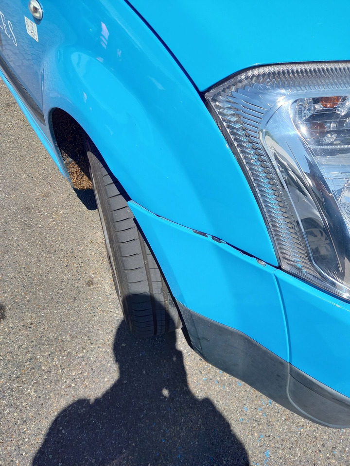 CITROEN C2 - Voiture berline commerciale essence - 3 portes - סדאן: תמונה 2 CITROEN C2 - Voiture berline commerciale essence - 3 portes - סדאן: תמונה 2