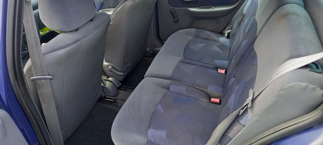 CLIO WITHOUT ROADWORTHINESS TEST - מכונית: תמונה 4 CLIO WITHOUT ROADWORTHINESS TEST - מכונית: תמונה 4