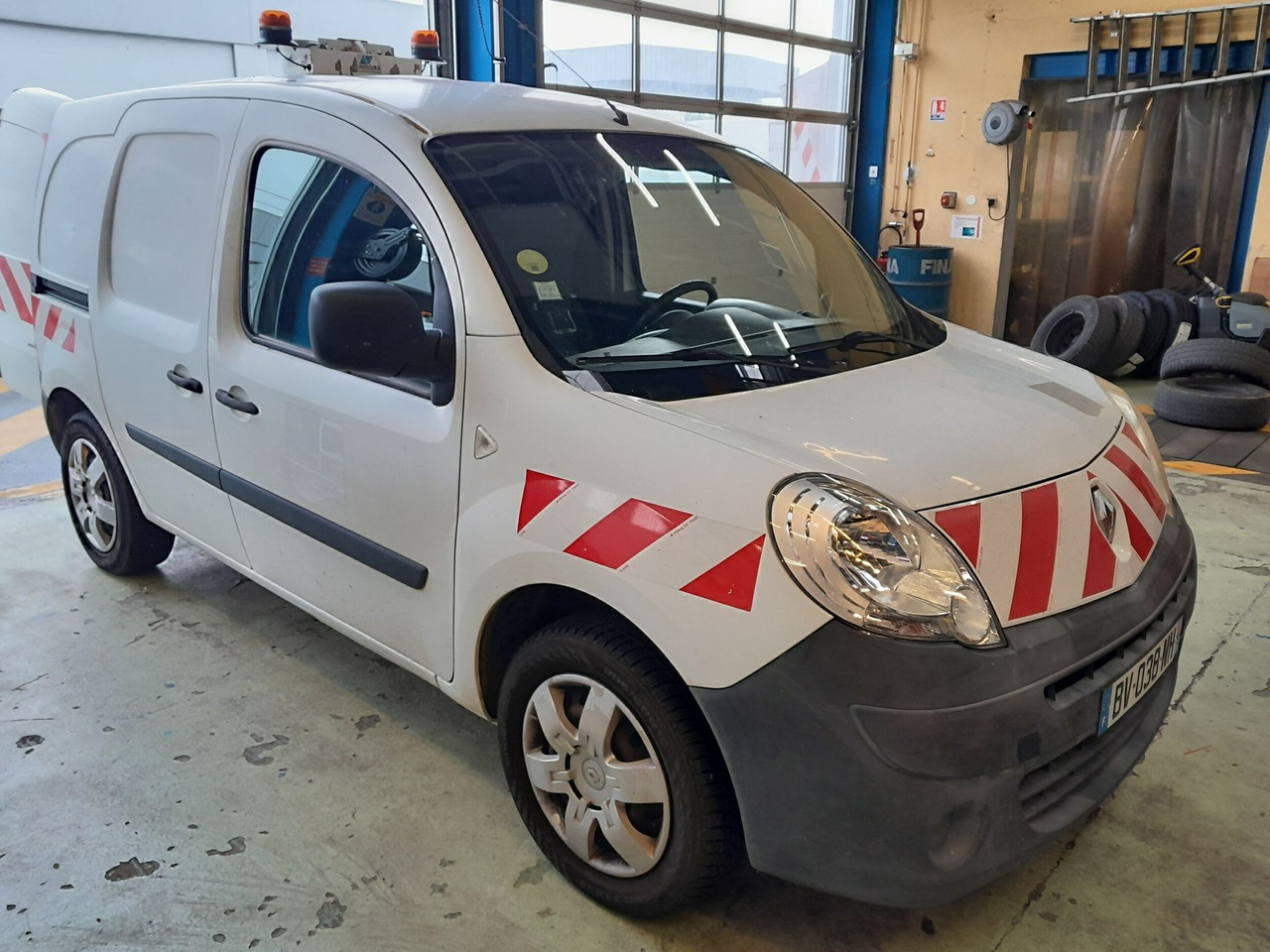 Renault Kangoo Express Grand Confort Dci85, 322 000 km - כלי רכב מסחרי קטן, כלי רכב עירוני/ מיוחד: תמונה 1 Renault Kangoo Express Grand Confort Dci85, 322 000 km - כלי רכב מסחרי קטן, כלי רכב עירוני/ מיוחד: תמונה 1