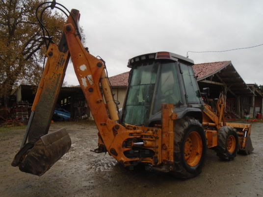 Case 580 super LE - מחפרון: תמונה 4 Case 580 super LE - מחפרון: תמונה 4