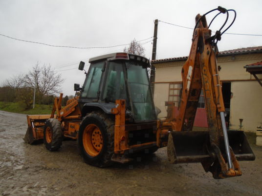 Case 580 super LE - מחפרון: תמונה 2 Case 580 super LE - מחפרון: תמונה 2
