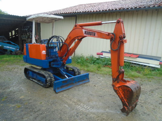 Kubota kh021 - מיני מחפר: תמונה 1 Kubota kh021 - מיני מחפר: תמונה 1