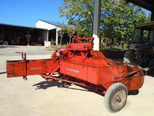 Massey Ferguson 10-8 - מכונת צרור מרובעת: תמונה 5 Massey Ferguson 10-8 - מכונת צרור מרובעת: תמונה 5