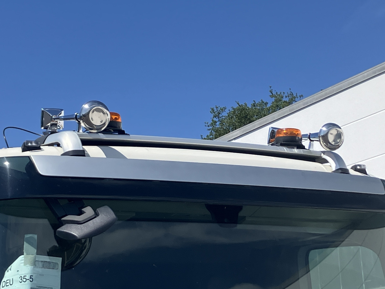 VOLVO FH16 750 8x4 Chassis - משאית עם שלדת תא: תמונה 4 VOLVO FH16 750 8x4 Chassis - משאית עם שלדת תא: תמונה 4