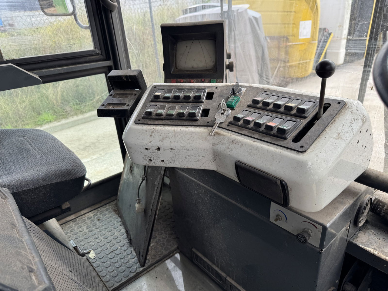 Ravo Sweeper - מטאטא כבישים: תמונה 5 Ravo Sweeper - מטאטא כבישים: תמונה 5