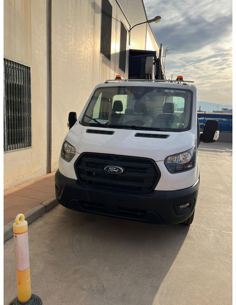 Usado Topy 11.1 sobre FORD TRANSIT CC FT3500 - פלטפורמה אווירית מותקנת על משאית: תמונה 2 Usado Topy 11.1 sobre FORD TRANSIT CC FT3500 - פלטפורמה אווירית מותקנת על משאית: תמונה 2