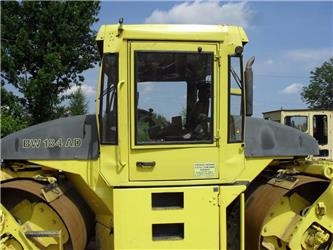 Bomag BW 184 AD - רולר כביש: תמונה 1 Bomag BW 184 AD - רולר כביש: תמונה 1