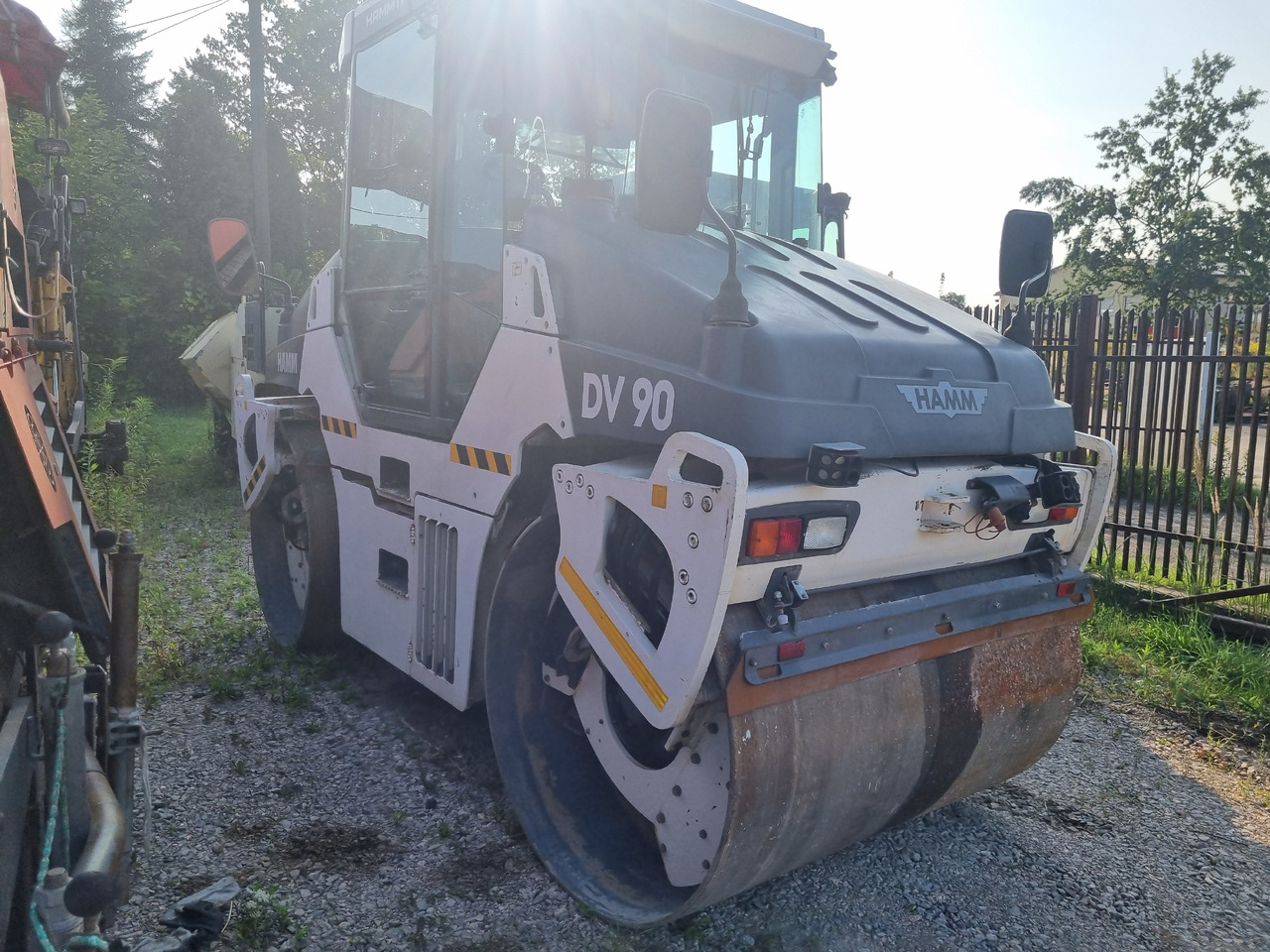 HAMM DV 90 VV - רולר כביש: תמונה 1 HAMM DV 90 VV - רולר כביש: תמונה 1