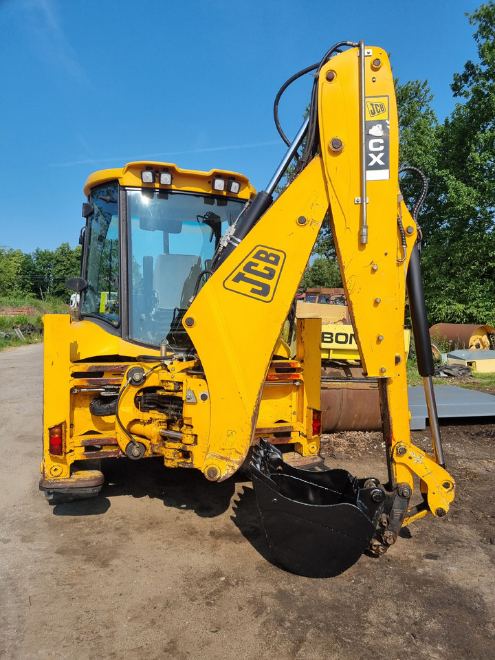 JCB 4CX - מחפרון: תמונה 3 JCB 4CX - מחפרון: תמונה 3