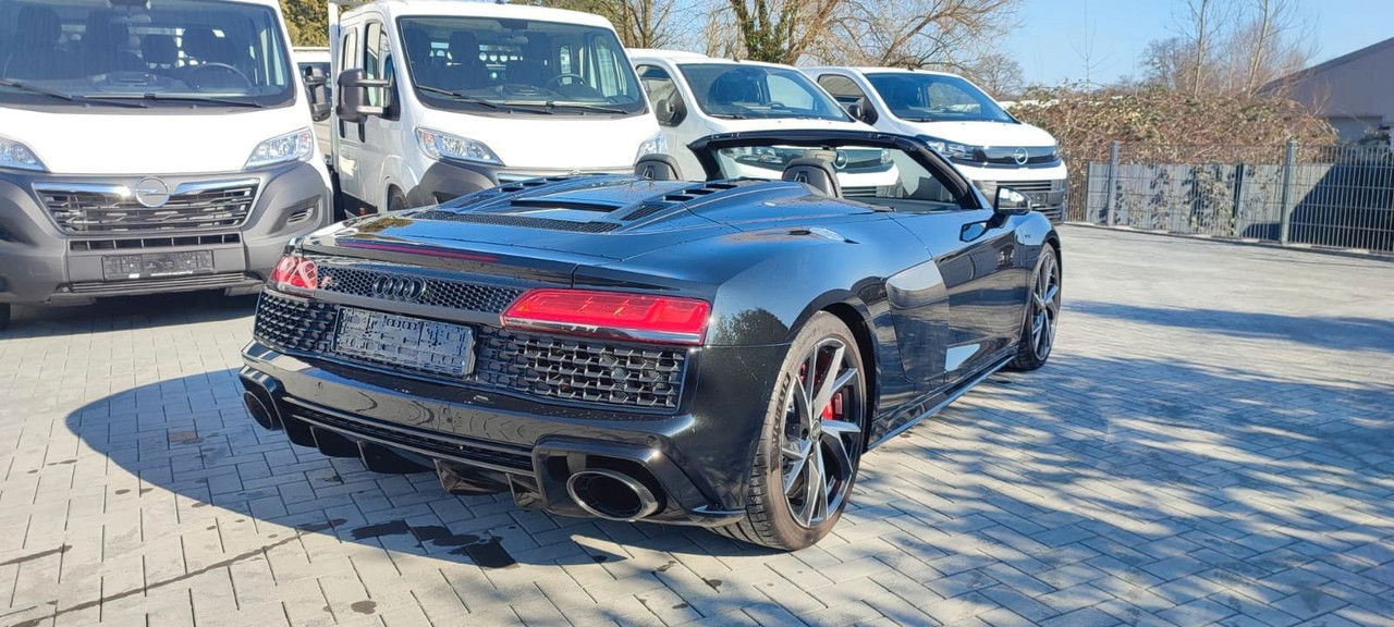מכונית Audi R8 Spyder 5.2 FSI RWD performance: תמונה 8