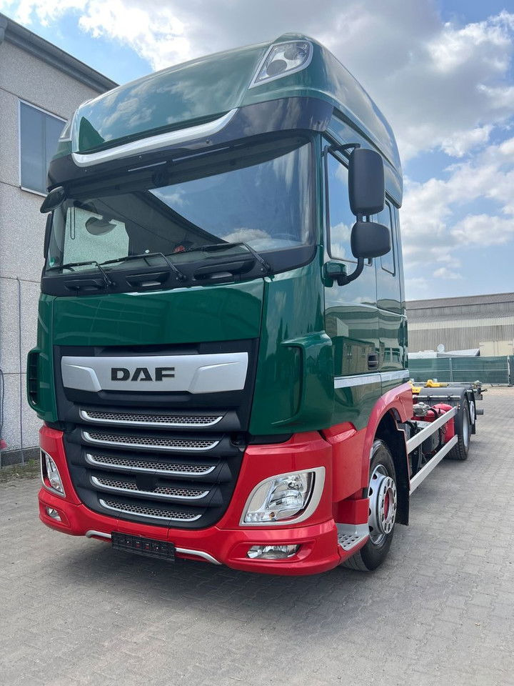 DAF XF 480 FAN SSC BDF C715/745 + Intarder + 2x Tank - מוביל מכולות/ משאית החלפת גוף: תמונה 4 DAF XF 480 FAN SSC BDF C715/745 + Intarder + 2x Tank - מוביל מכולות/ משאית החלפת גוף: תמונה 4