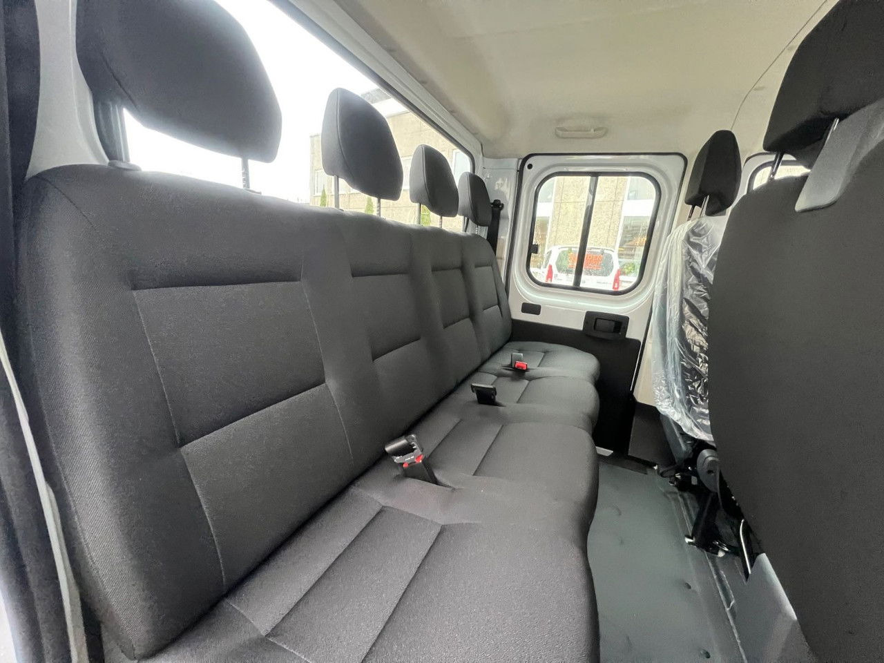 חָדָשׁ יחידת טרקטור מיני ארקטית, כלי רכב מסחרי קומבי Opel Movano Fahrgestell DoKa PS 180 35 L4 Heavy DSK: תמונה 15