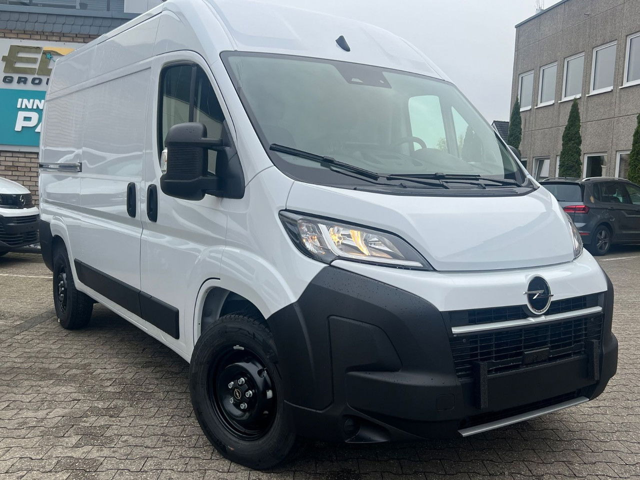 Opel Movano L2H2 140 Kasten Rückfahrkam Allwetter+ - כלי רכב מסחרי עם לוח: תמונה 4 Opel Movano L2H2 140 Kasten Rückfahrkam Allwetter+ - כלי רכב מסחרי עם לוח: תמונה 4