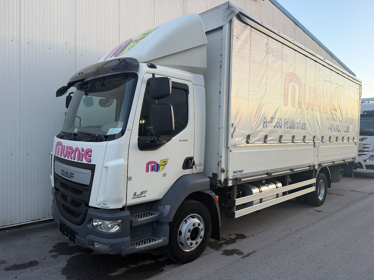 DAF LF 250 16T/LBW €6 - משאית וילונות צד: תמונה 1 DAF LF 250 16T/LBW €6 - משאית וילונות צד: תמונה 1