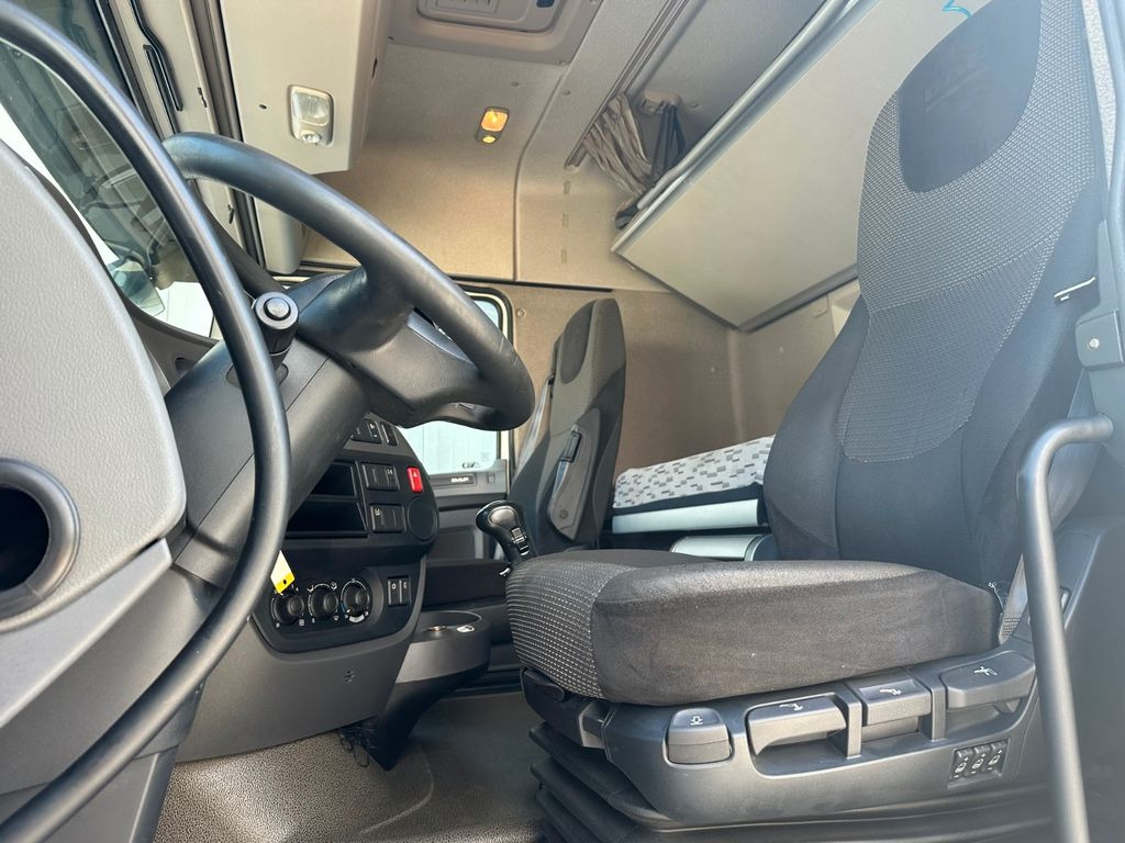 DAF XF 460 Manual Retarder ACC DAF XF 460 Manual Retarder ACC - יחידת טרקטור: תמונה 5 DAF XF 460 Manual Retarder ACC DAF XF 460 Manual Retarder ACC - יחידת טרקטור: תמונה 5