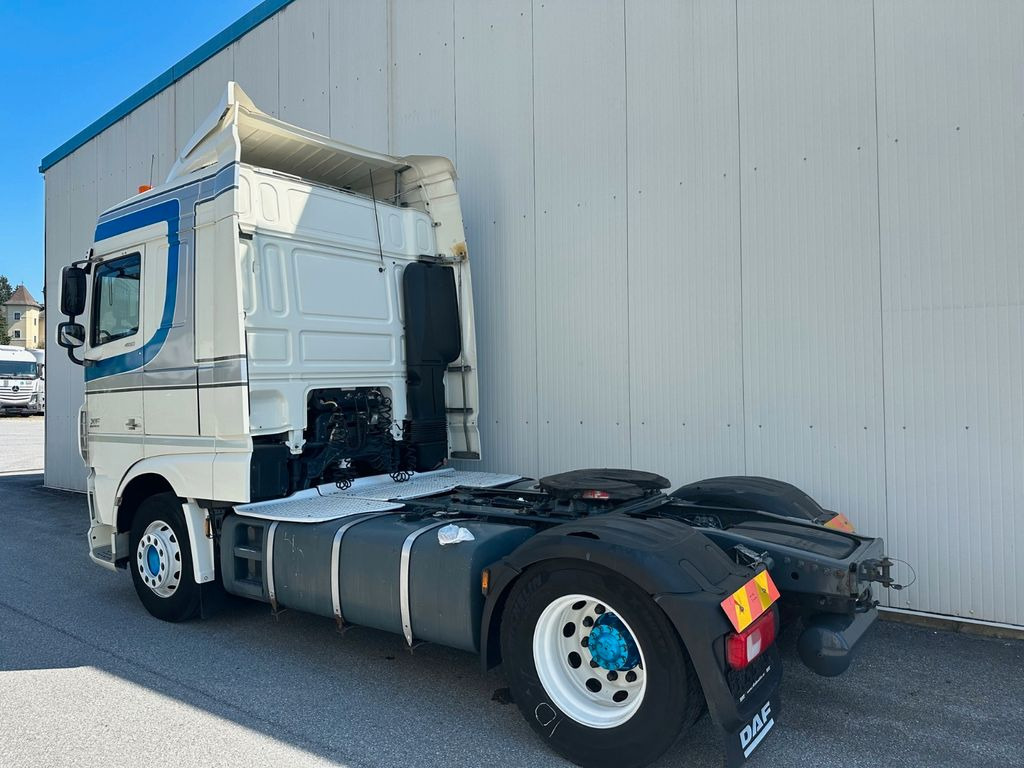 DAF XF 460 Manual Retarder ACC DAF XF 460 Manual Retarder ACC - יחידת טרקטור: תמונה 4 DAF XF 460 Manual Retarder ACC DAF XF 460 Manual Retarder ACC - יחידת טרקטור: תמונה 4