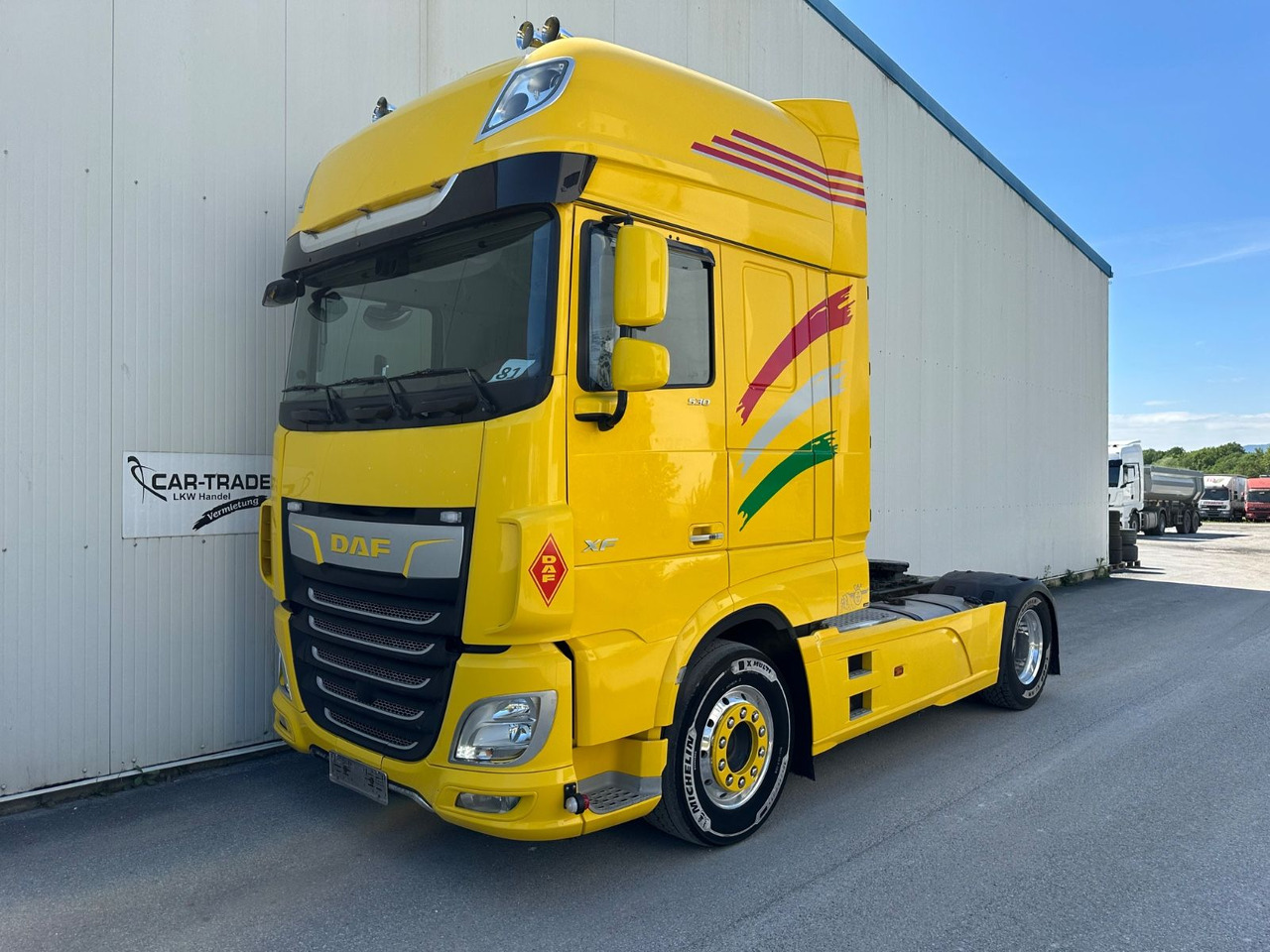 DAF XF 530 SSC Standklima Leder ALU Vollluft - יחידת טרקטור: תמונה 1 DAF XF 530 SSC Standklima Leder ALU Vollluft - יחידת טרקטור: תמונה 1