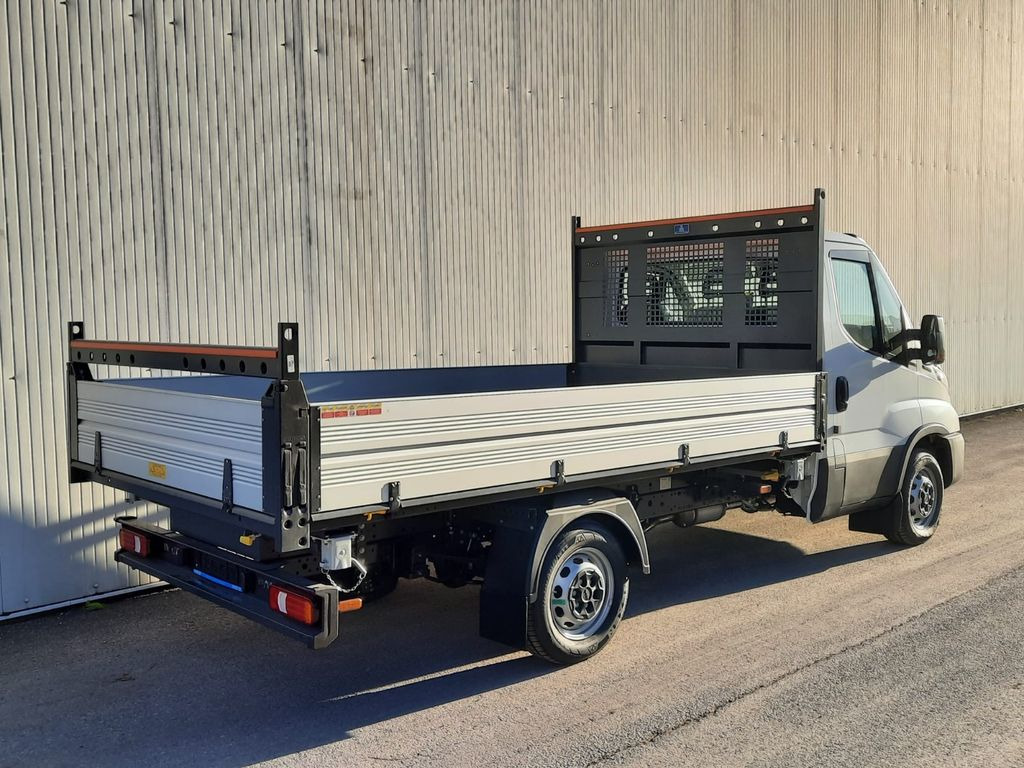 Iveco Daily 35S14 3 Seiten Kipper Mod 2025 - כלי רכב מסחרי מזהיר: תמונה 3 Iveco Daily 35S14 3 Seiten Kipper Mod 2025 - כלי רכב מסחרי מזהיר: תמונה 3