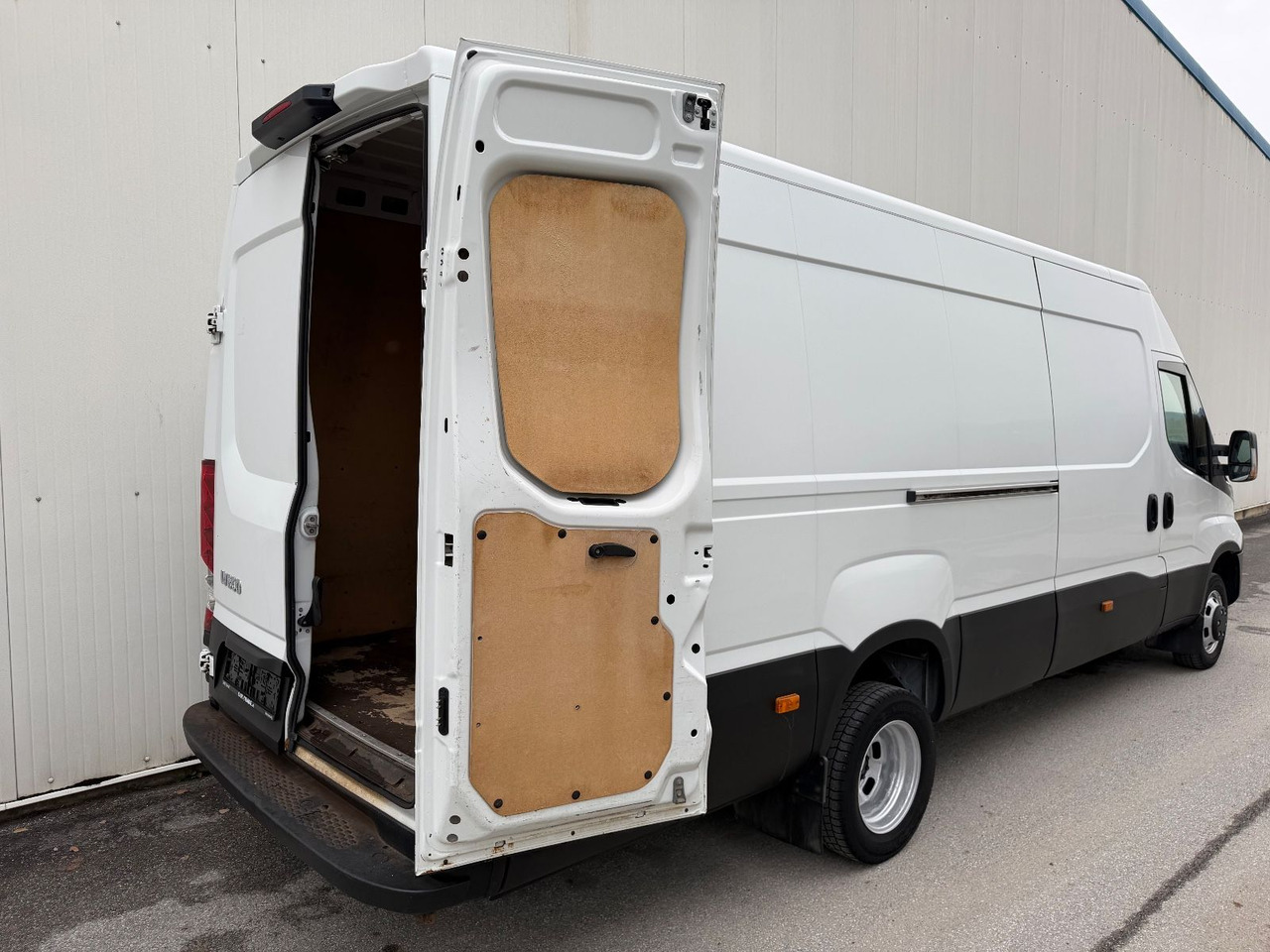 Iveco Daily 50C15 Maxi 3,0HPI 3,5T - כלי רכב מסחרי עם לוח: תמונה 5 Iveco Daily 50C15 Maxi 3,0HPI 3,5T - כלי רכב מסחרי עם לוח: תמונה 5