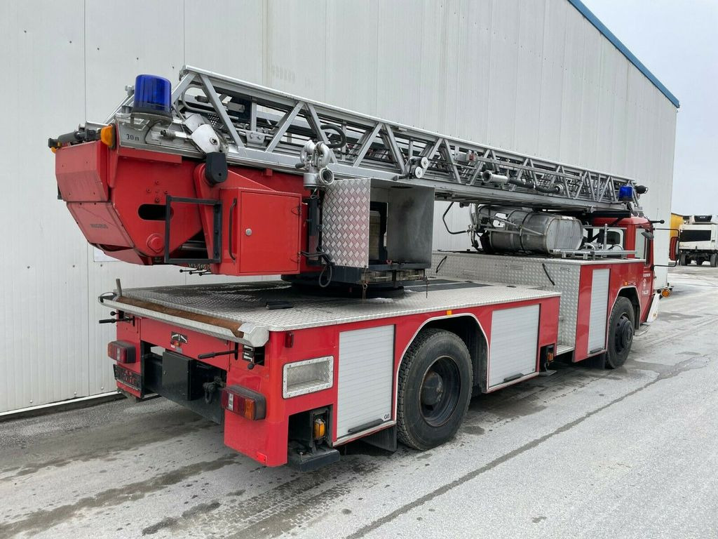 Iveco Magirus 120.25 Drehleiter 30m mit Korb! - משאית אש: תמונה 4 Iveco Magirus 120.25 Drehleiter 30m mit Korb! - משאית אש: תמונה 4
