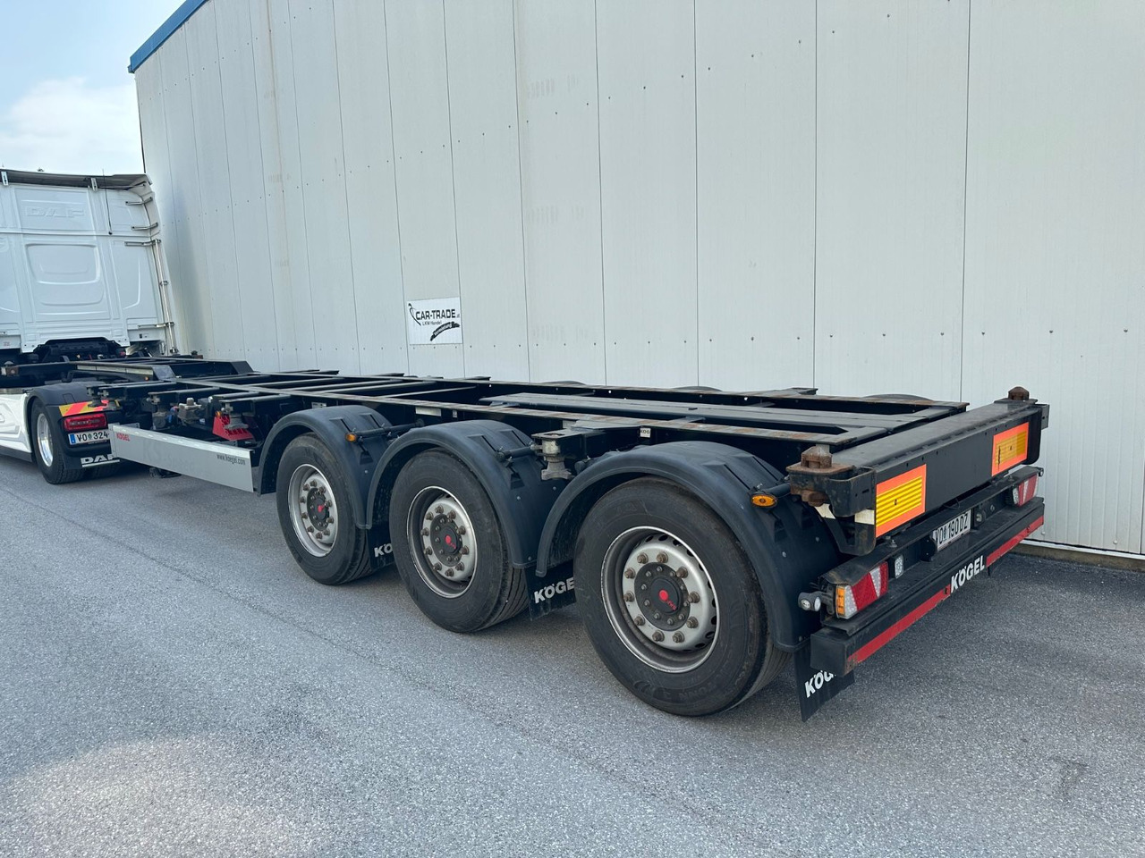 Kögel SN 24 LIFT SAF 2x20 1x30 1x40 6STK - סמיטריילר מוביל מכולות/ החלפת גוף: תמונה 2 Kögel SN 24 LIFT SAF 2x20 1x30 1x40 6STK - סמיטריילר מוביל מכולות/ החלפת גוף: תמונה 2