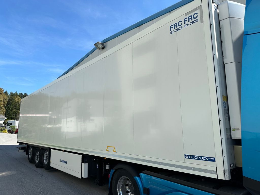 Krone SD 27 Thermoking Spectrum Multitemp Pharma Safe - סמיטריילר עם קירור: תמונה 2 Krone SD 27 Thermoking Spectrum Multitemp Pharma Safe - סמיטריילר עם קירור: תמונה 2
