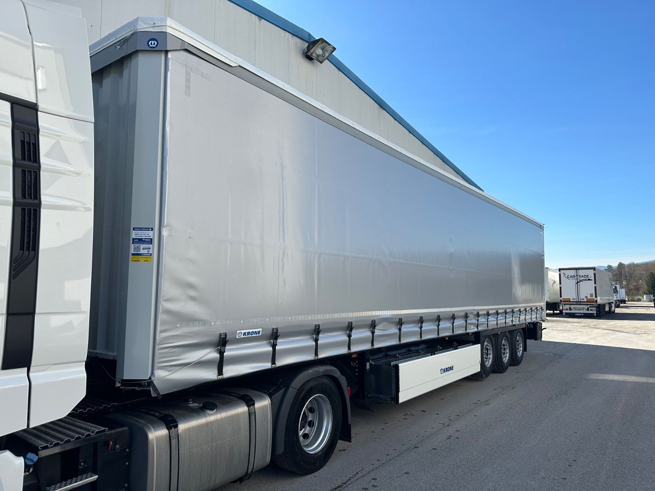 Krone SDP27 Lift/Pal-Kast/Alulatten Krone SDP27 Lift/Pal-Kast/Alulatten 5STK - סמיטריילר עם וילונות צד: תמונה 1 Krone SDP27 Lift/Pal-Kast/Alulatten Krone SDP27 Lift/Pal-Kast/Alulatten 5STK - סמיטריילר עם וילונות צד: תמונה 1