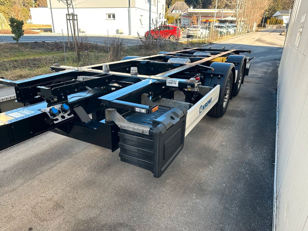 Krone ZZW 18elE10 Tadem BPW Maxi - קרון נגרר מוביל מכולות/ החלפת גוף: תמונה 1 Krone ZZW 18elE10 Tadem BPW Maxi - קרון נגרר מוביל מכולות/ החלפת גוף: תמונה 1