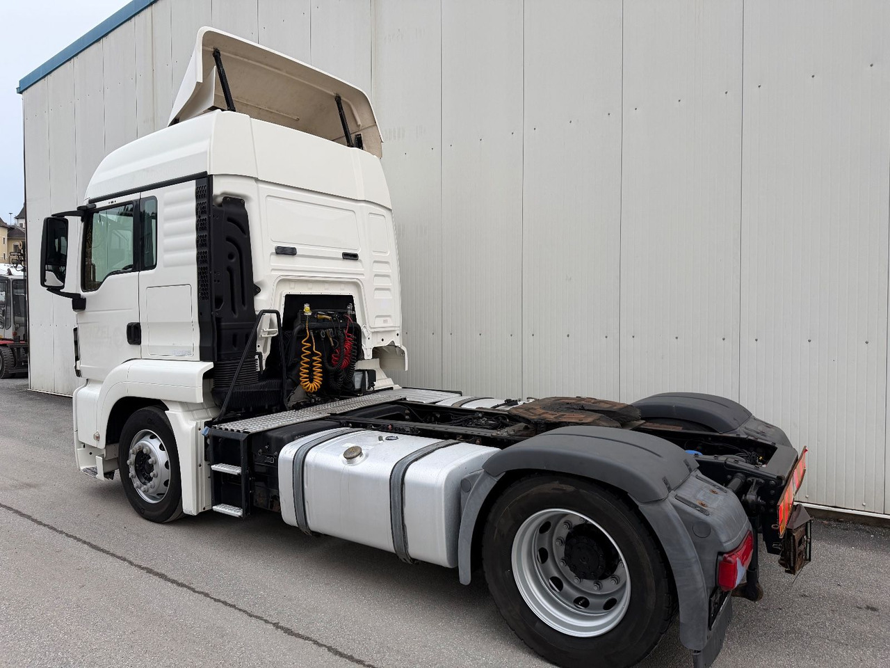 MAN TGS 18.440 - יחידת טרקטור: תמונה 3 MAN TGS 18.440 - יחידת טרקטור: תמונה 3