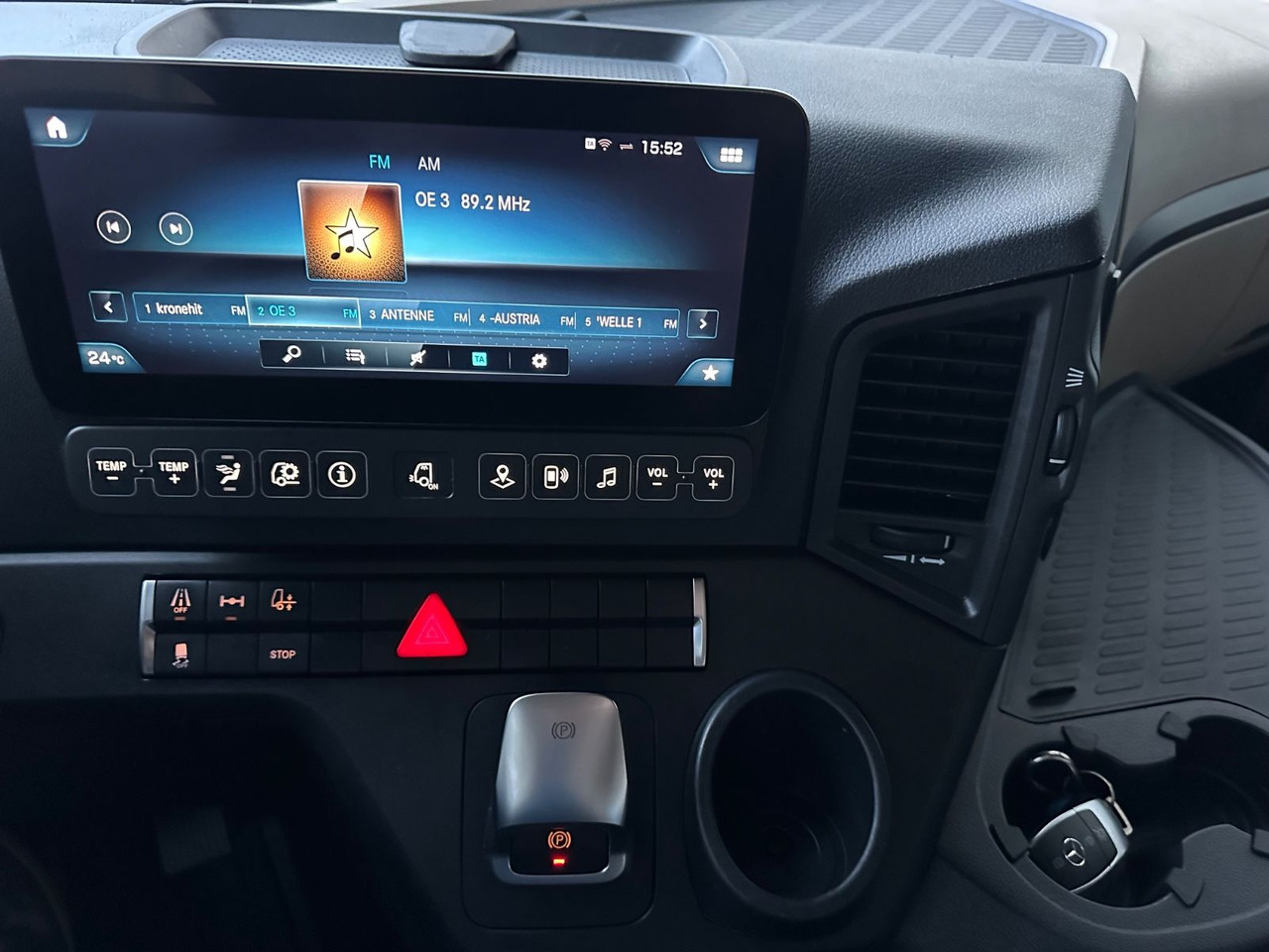 Mercedes-Benz Actros 2545  2T LBW - מוביל מכולות/ משאית החלפת גוף: תמונה 4 Mercedes-Benz Actros 2545  2T LBW - מוביל מכולות/ משאית החלפת גוף: תמונה 4