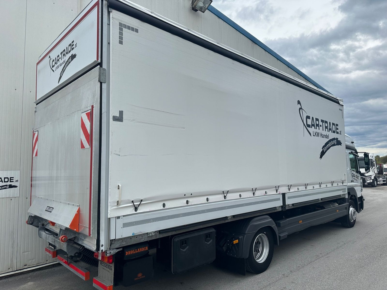 Mercedes-Benz Atego 1524 BigSpace LBW Navi/Kamera - משאית וילונות צד: תמונה 3 Mercedes-Benz Atego 1524 BigSpace LBW Navi/Kamera - משאית וילונות צד: תמונה 3