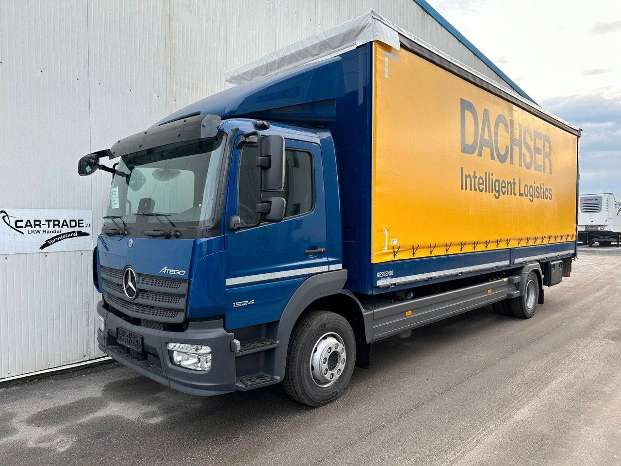 Mercedes-Benz Atego 1524 LBW - משאית וילונות צד: תמונה 1 Mercedes-Benz Atego 1524 LBW - משאית וילונות צד: תמונה 1