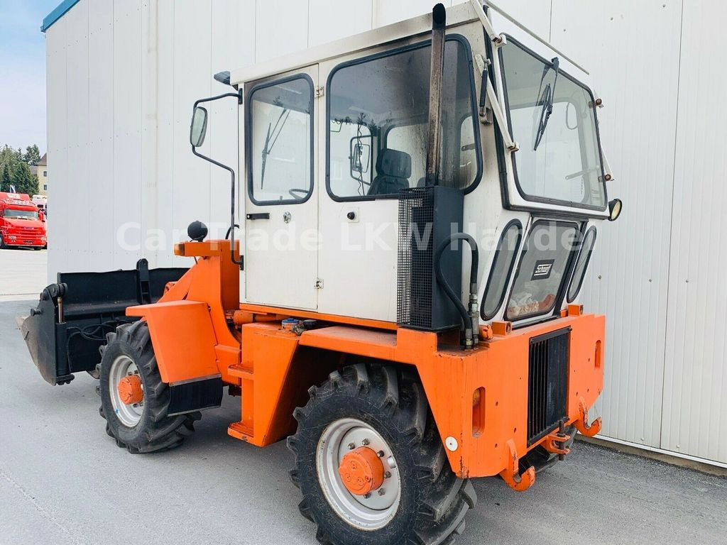 Schaeff SKB 902 - מחפרון: תמונה 4 Schaeff SKB 902 - מחפרון: תמונה 4
